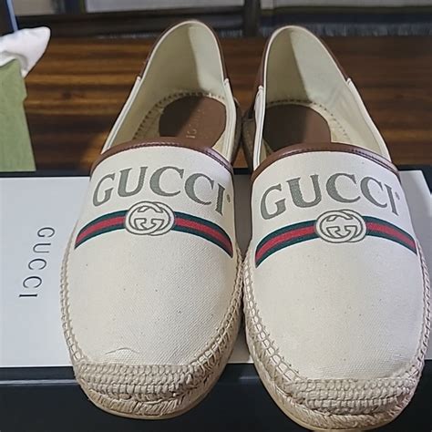 authentic gucci shoe.